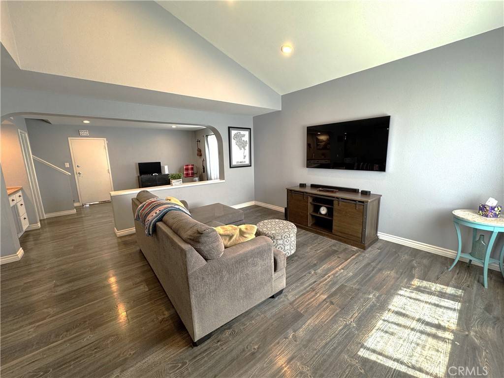 Azusa, CA 91702,900 Sierra Madre AVE W #87