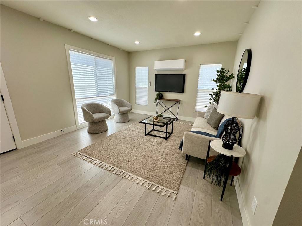 Alhambra, CA 91803,2209 W Glendon WAY
