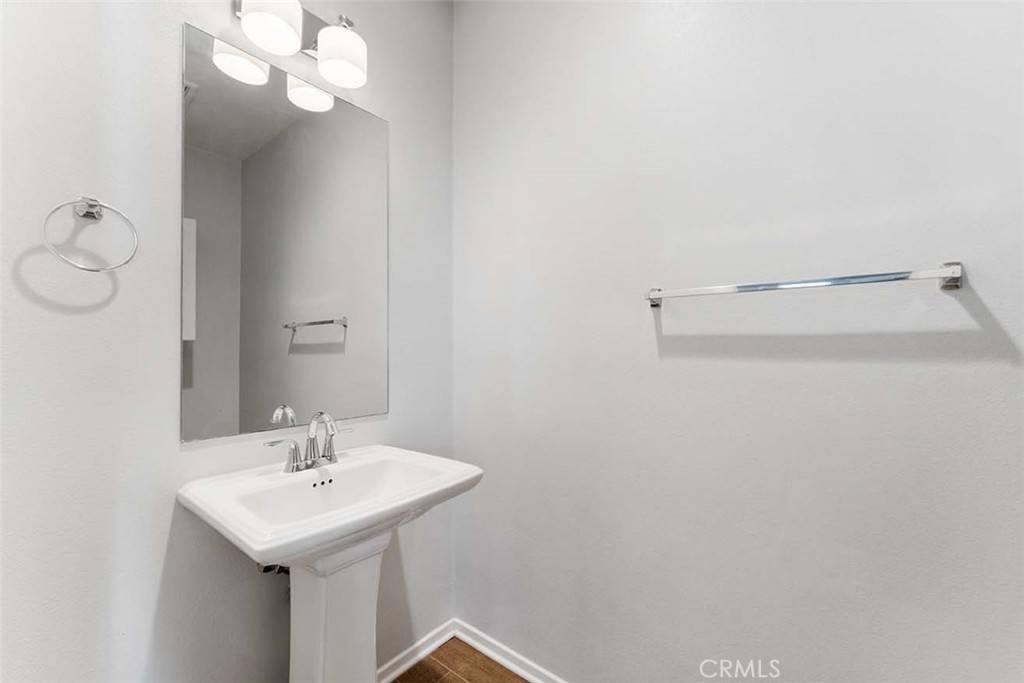 Ontario, CA 91761,3350 E Yountville DR #14