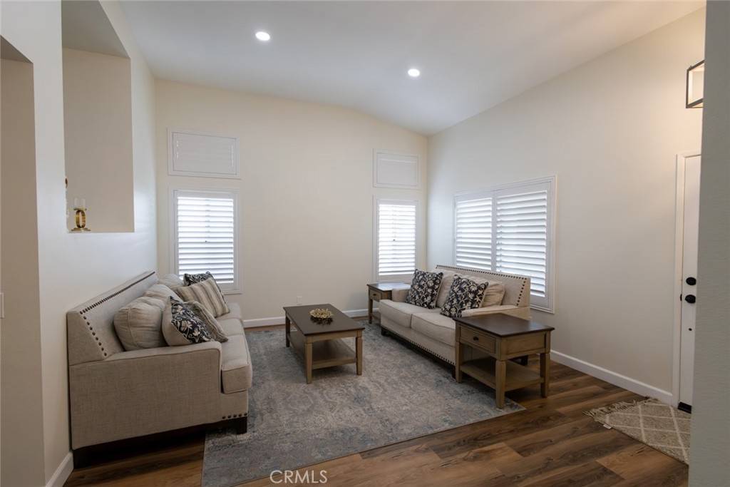 Corona, CA 92882,3170 Gunsmoke RD