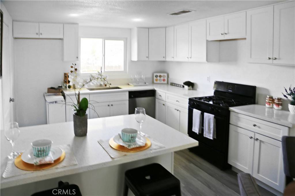 Lake Elsinore, CA 92530,17341 Gunnerson ST
