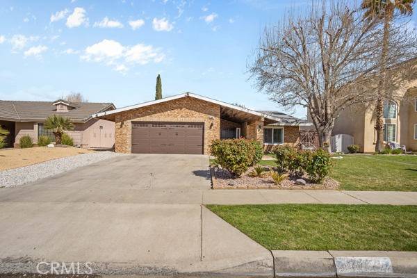 Victorville, CA 92395,12885 Rolling Ridge DR