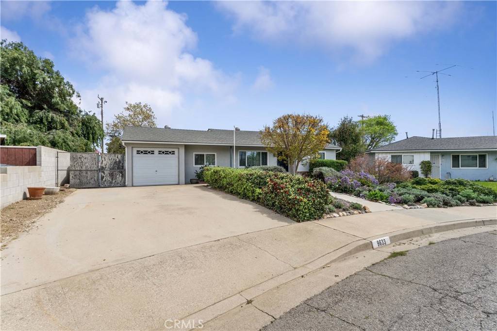 Montclair, CA 91763,9633 Camulos AVE