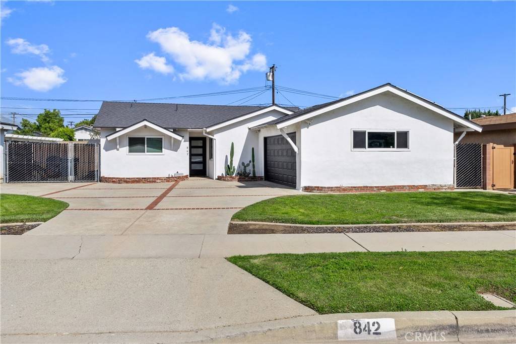 Covina, CA 91724,842 N Kidder AVE