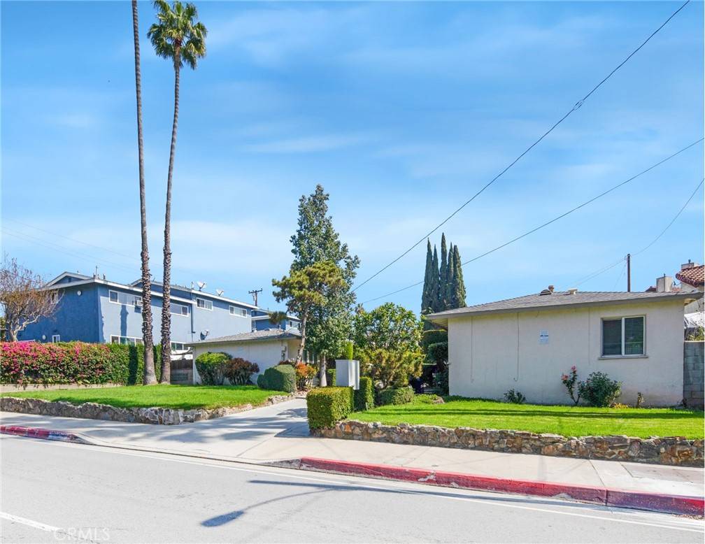 Rosemead, CA 91770,618 620 San Gabriel BLVD