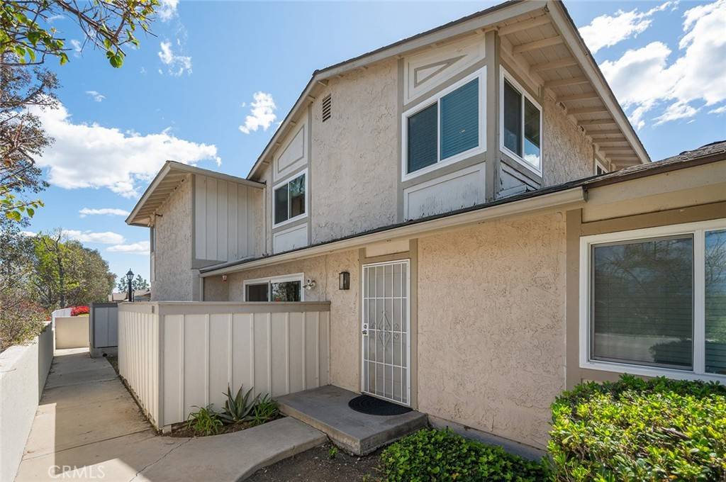 Hacienda Heights, CA 91745,1801 Ewing CT #26