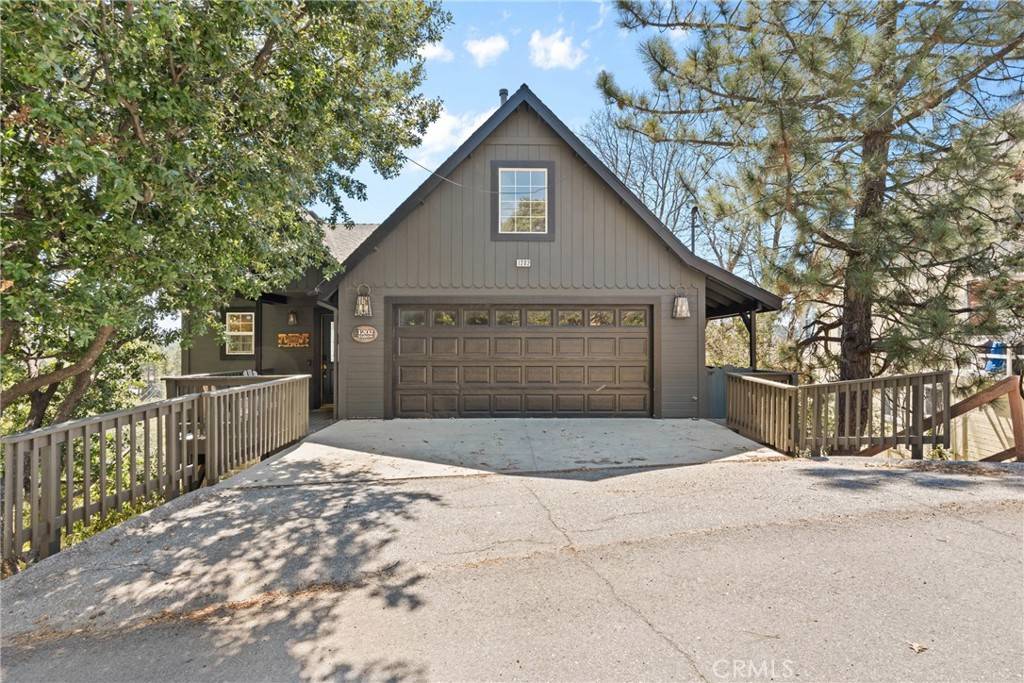 Lake Arrowhead, CA 92352,1202 Yukon DR
