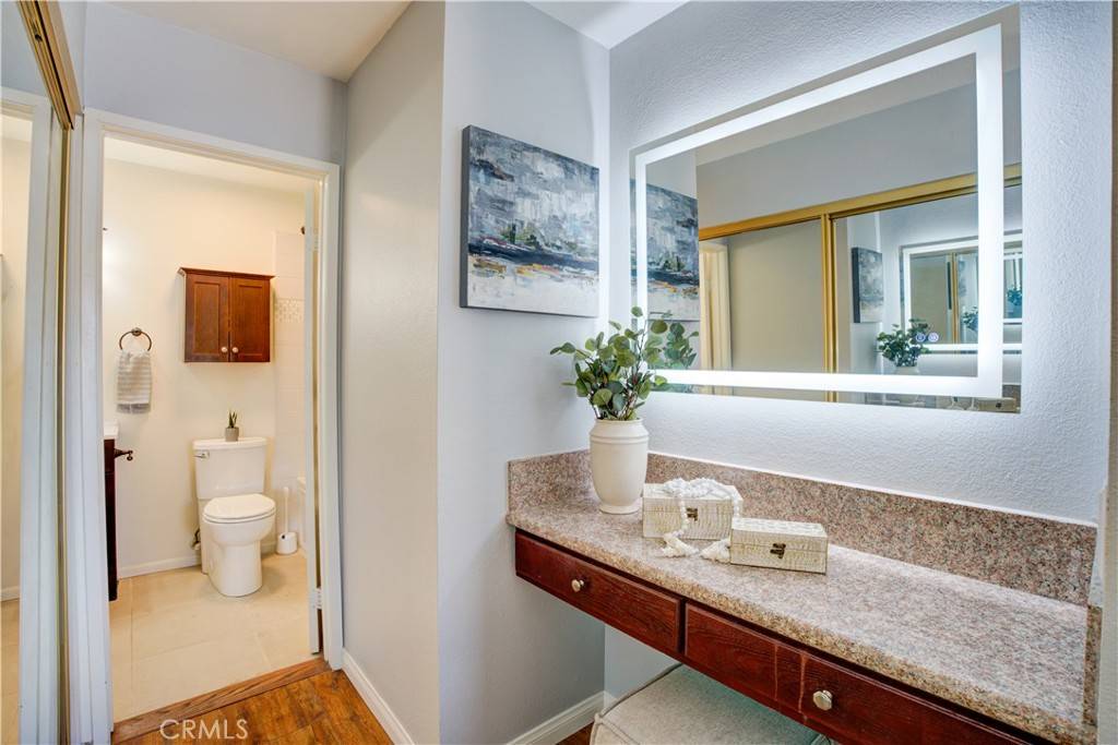 Paramount, CA 90723,8047 70th ST