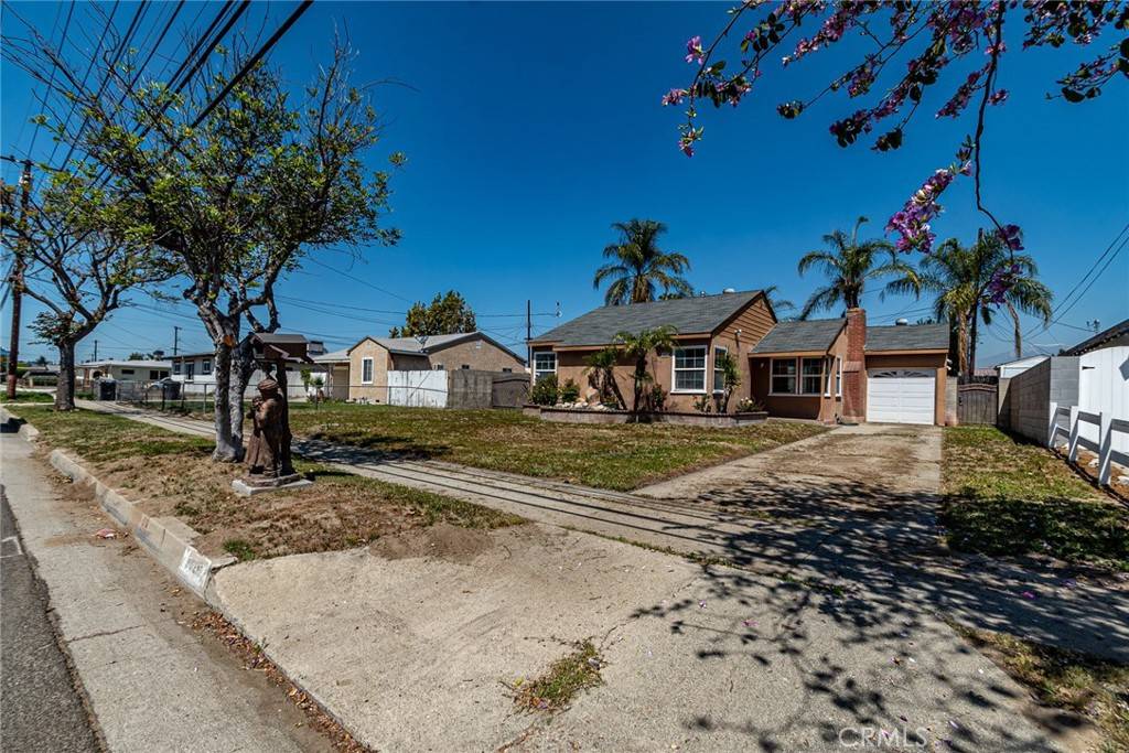 Chino, CA 91710,5820 Chino AVE