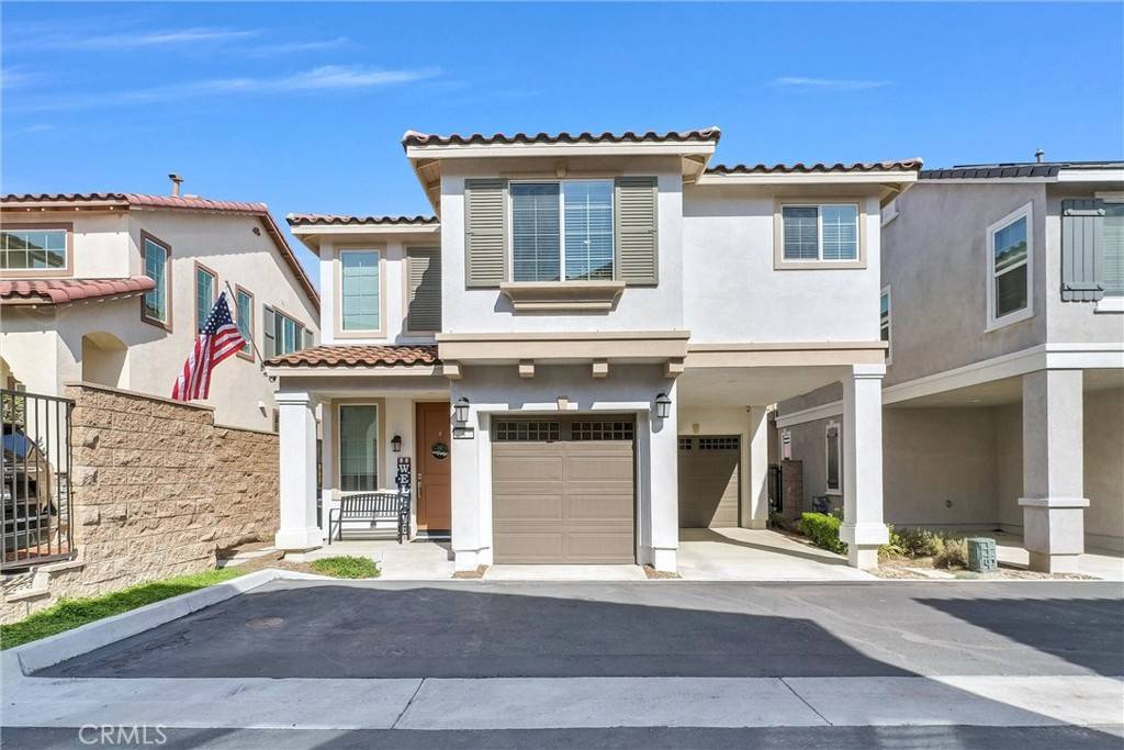 Fontana, CA 92336,15186 Ridge LN #4