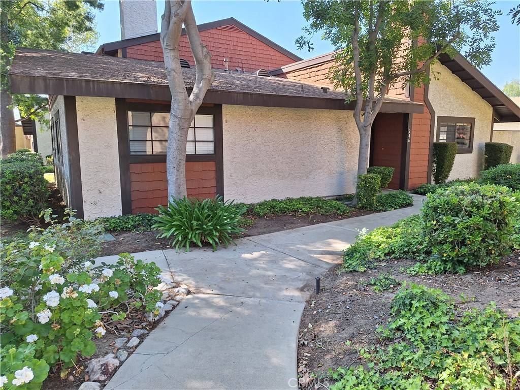 San Dimas, CA 91773,286 Teague DR