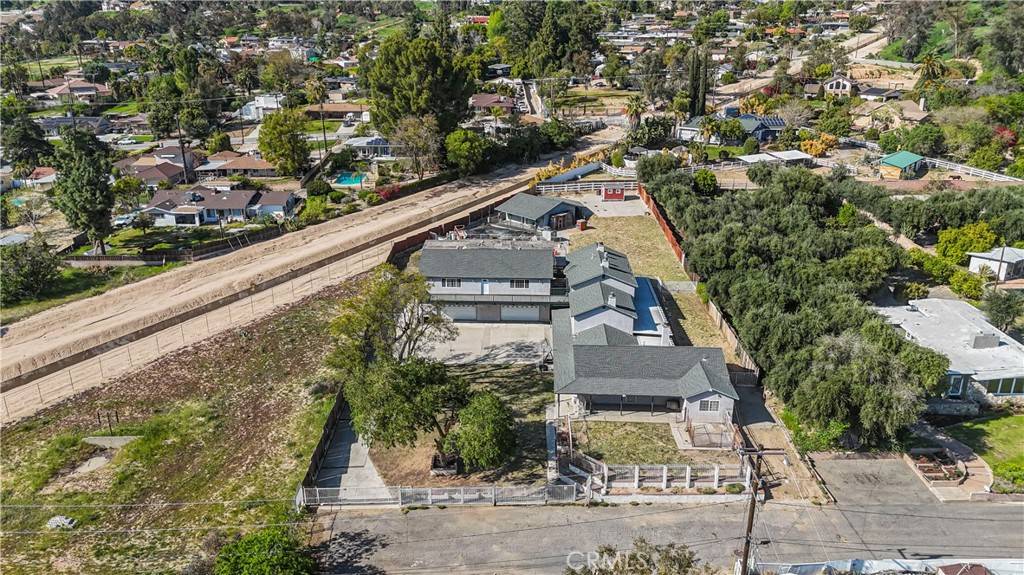 San Bernardino, CA 92404,1726 Belmont LN