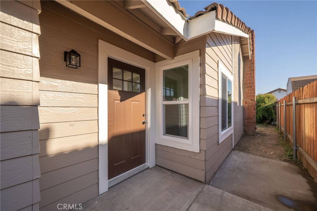 Rialto, CA 92376,743 E Jackson ST