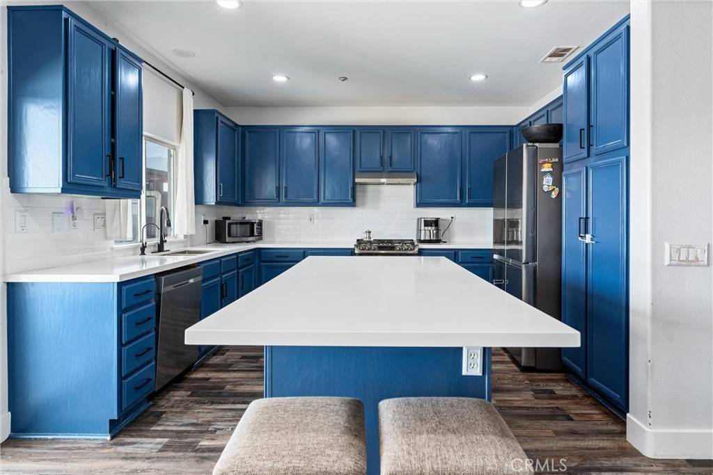 7210 Arlington ST Fontana, CA 92336