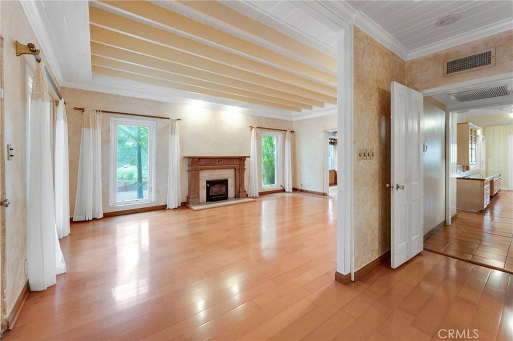 Claremont, CA 91711,3530 Padua AVE