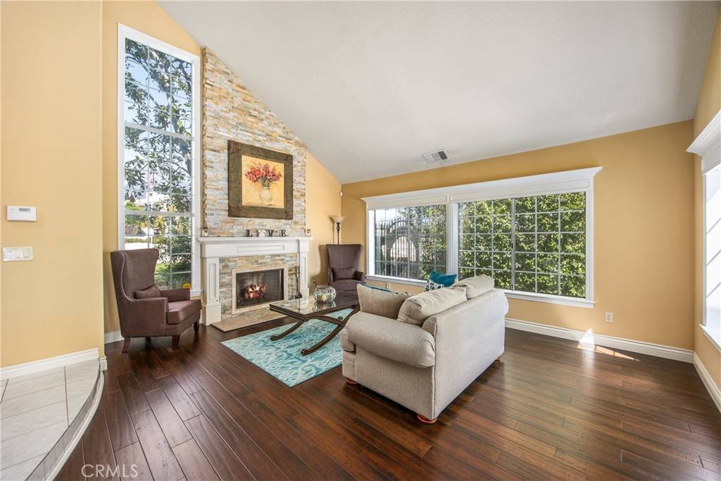 Upland, CA 91784,880 E 24th ST