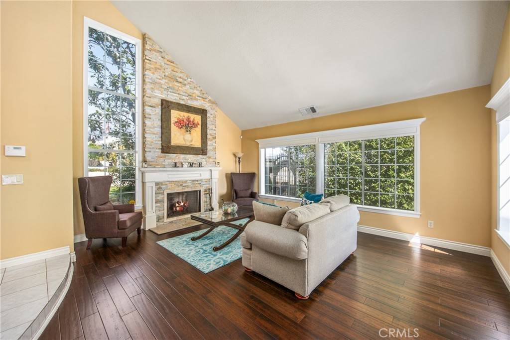Upland, CA 91784,880 E 24th ST