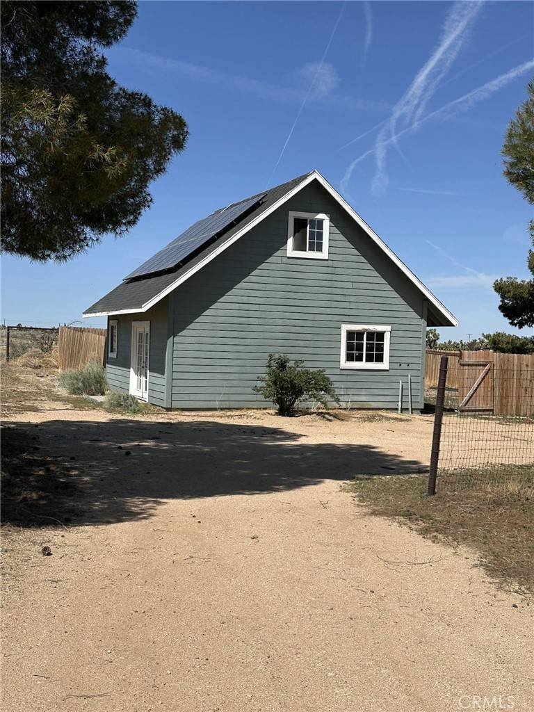 Phelan, CA 92371,10775 Caughlin RD