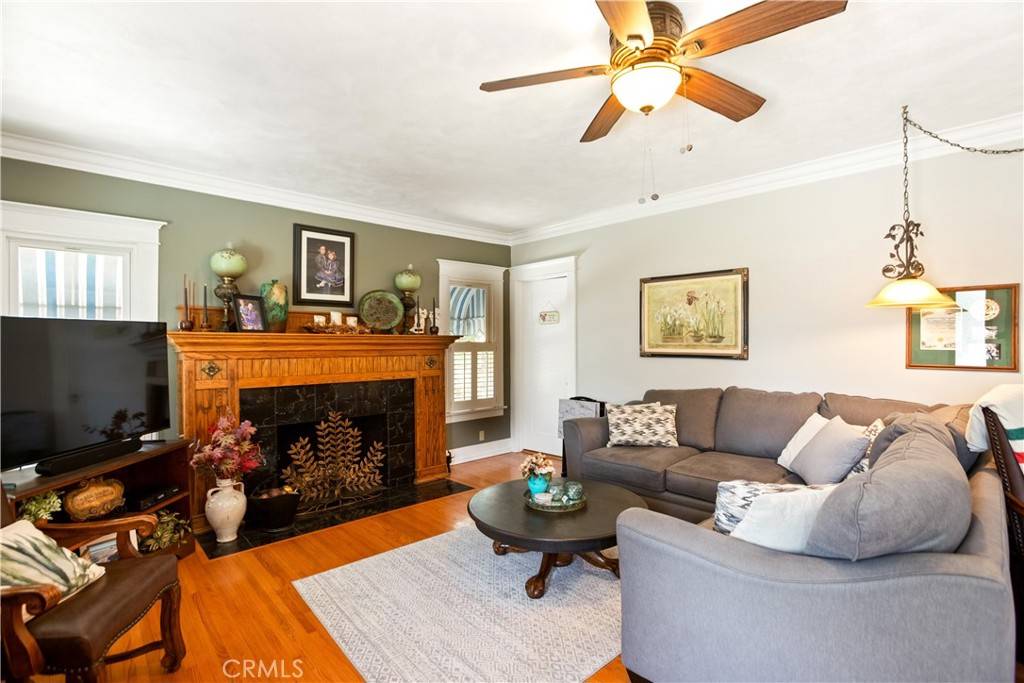 Glendora, CA 91741,127 W Bennett AVE