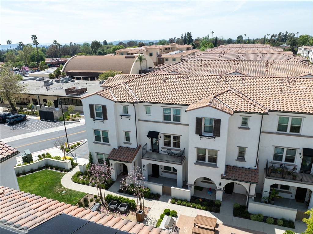 Claremont, CA 91711,232 Averett CT