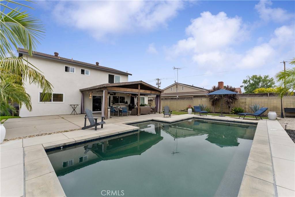 Lakewood, CA 90713,6115 Faust AVE