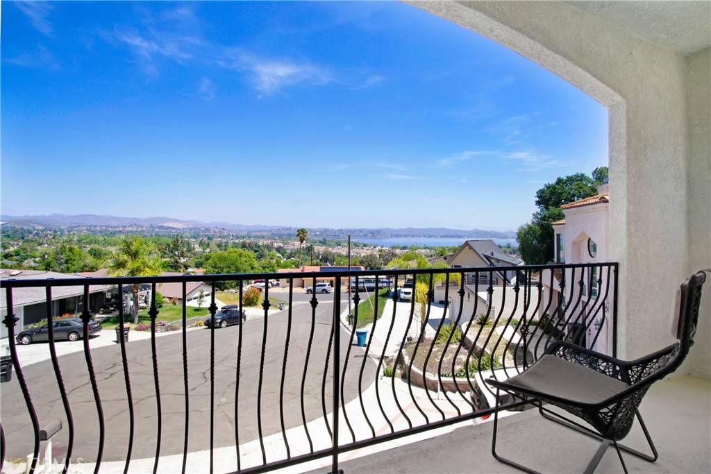 Lake Elsinore, CA 92530,33350 Kenwood CT