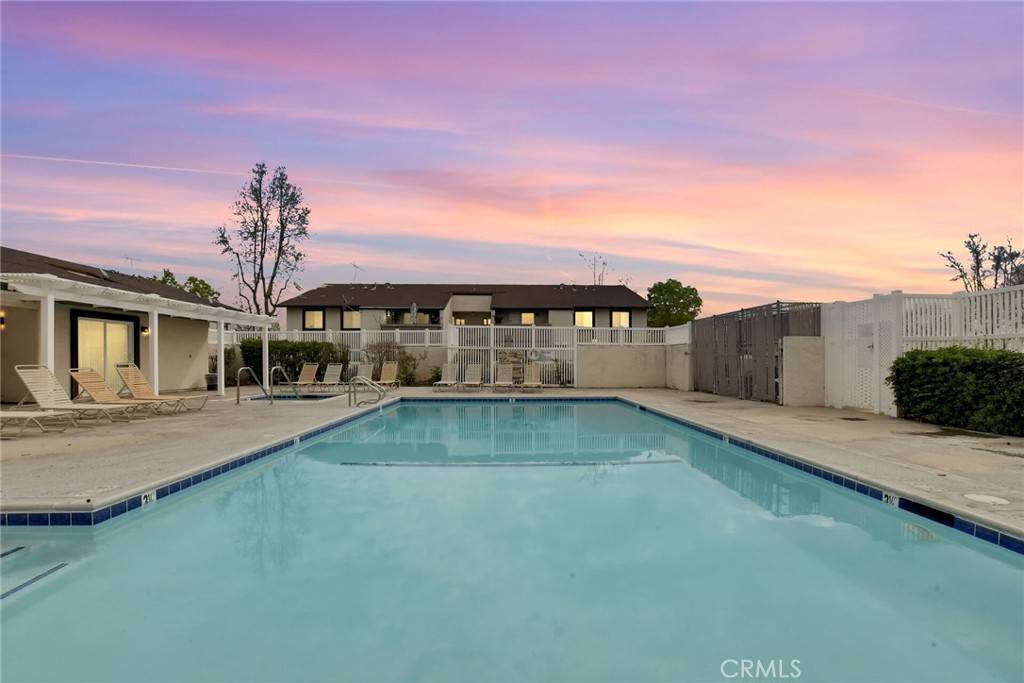 Rancho Cucamonga, CA 91701,8990 19th ST #432