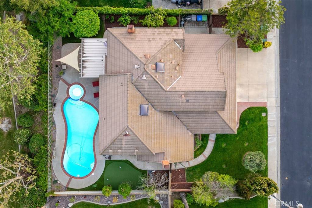 La Verne, CA 91750,5570 Lakeview DR