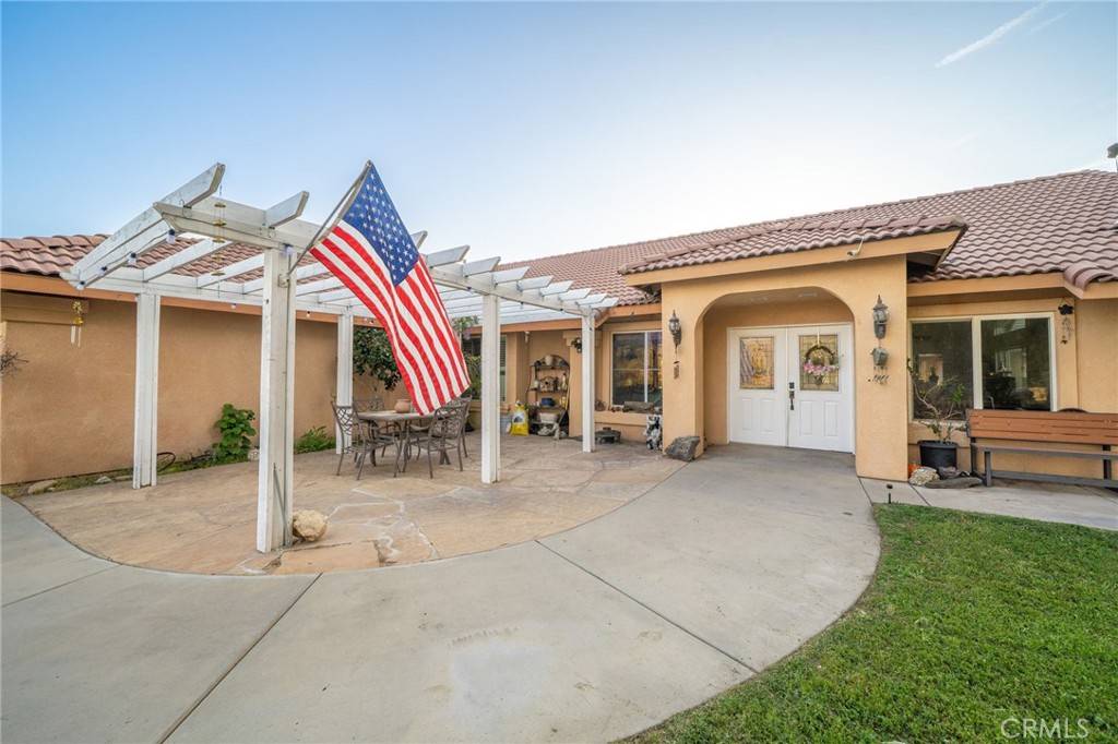 San Bernardino, CA 92407,1108 Richmond Hill CT