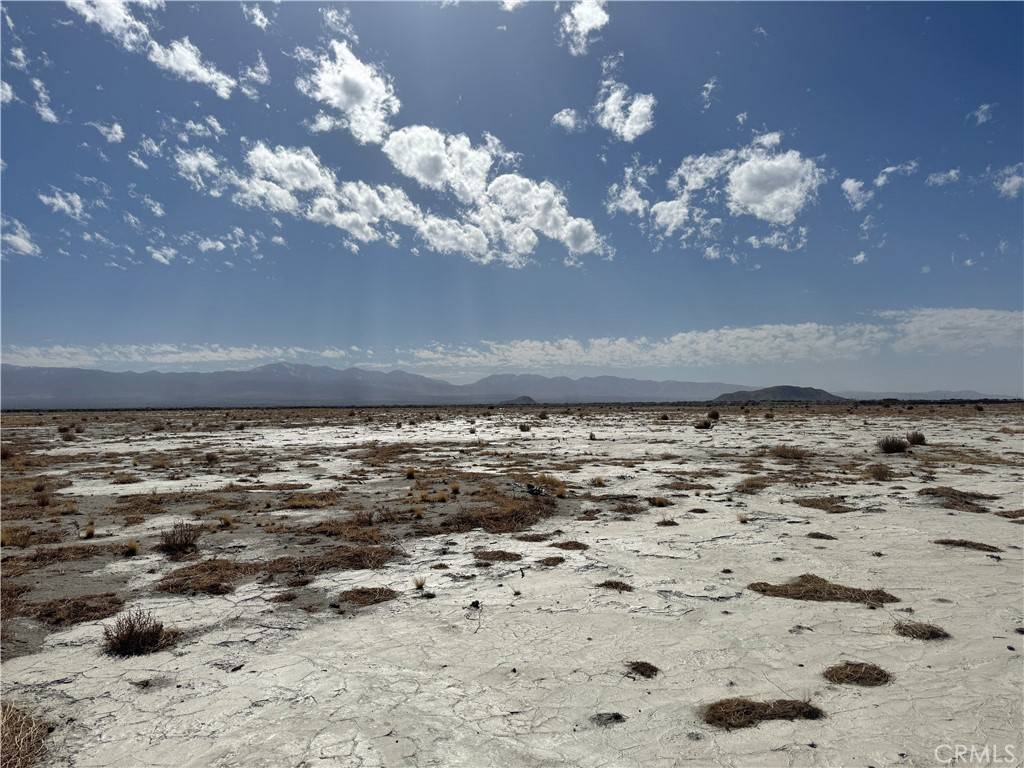 El Mirage, CA 92301,0 Cascade RD