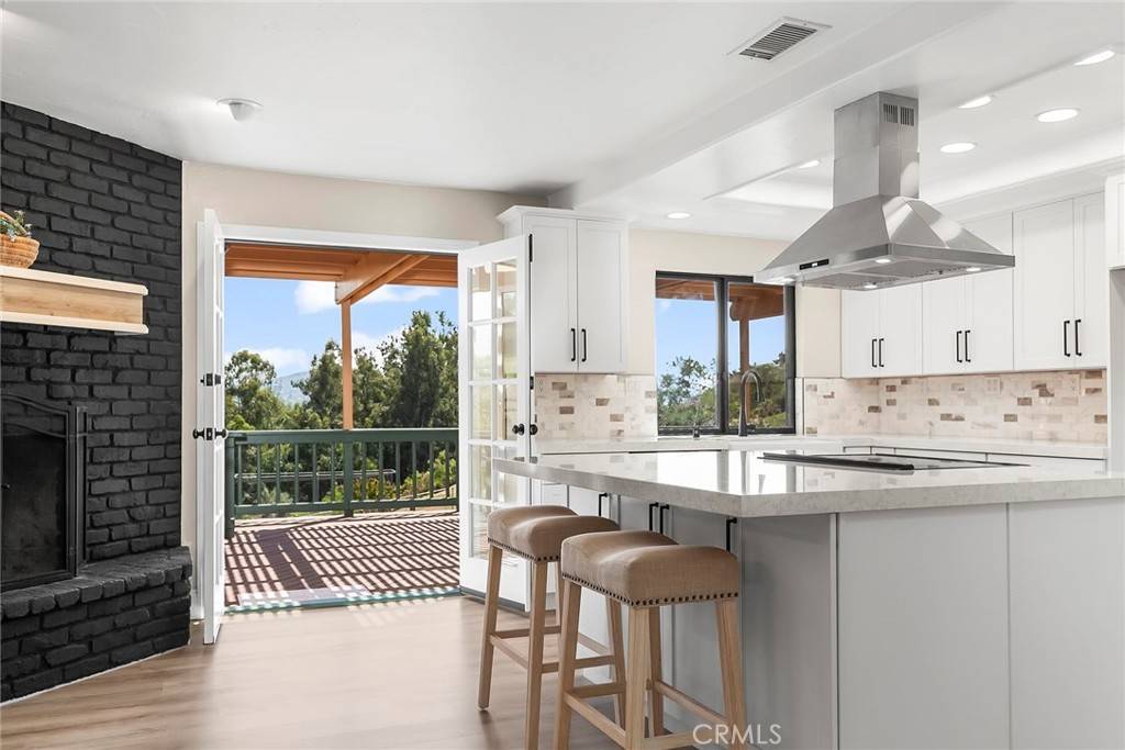 Lakeside, CA 92040,11128 Pinehurst DR