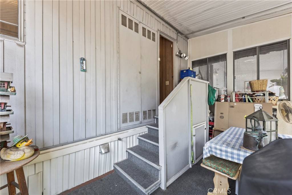 Chatsworth, CA 91311,21500 Lassen #175