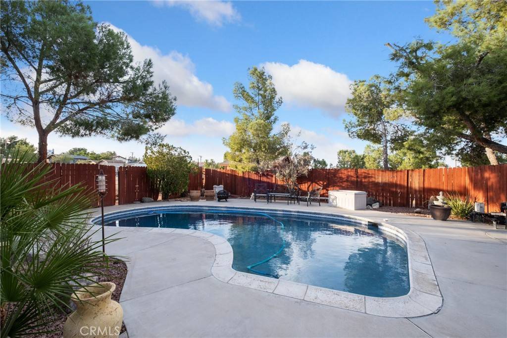 Hesperia, CA 92345,17950 Capri ST