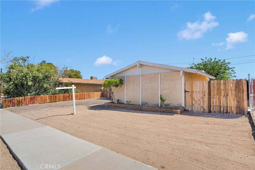 Barstow, CA 92311,305 Beverly Avenue