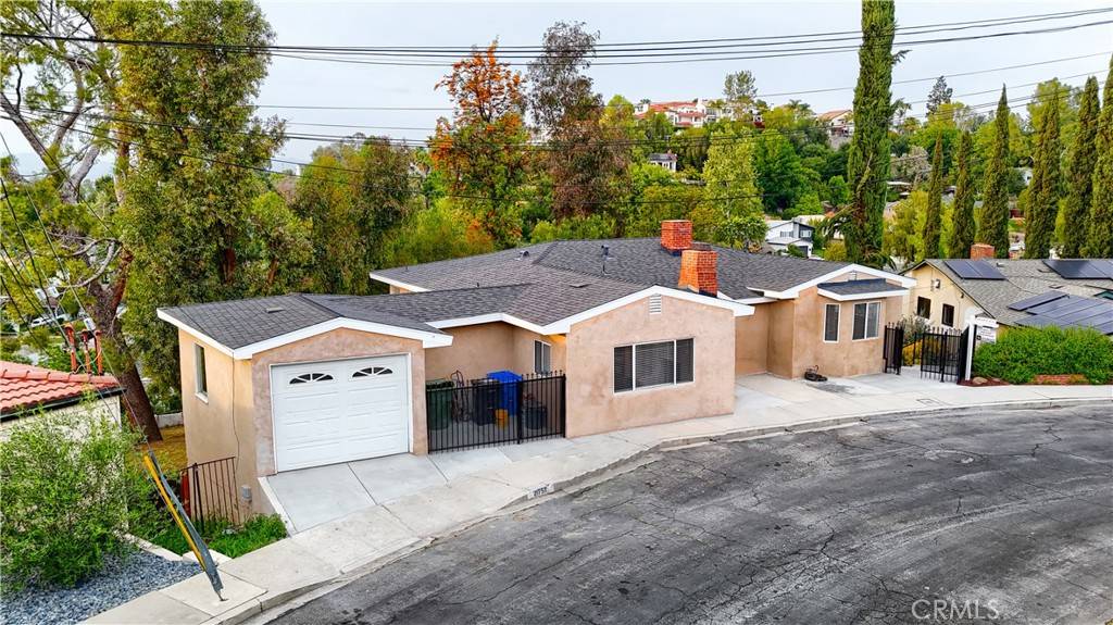Woodland Hills, CA 91364,21757 Ybarra RD