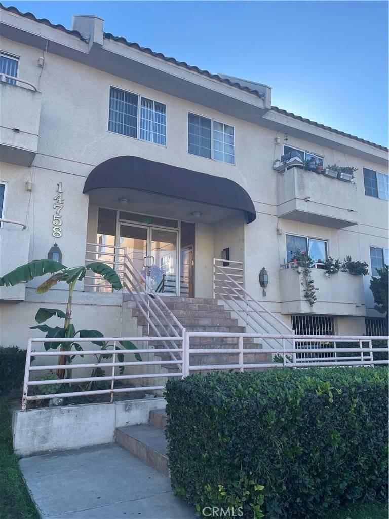 Sherman Oaks, CA 91403,14758 Magnolia Blvd #104