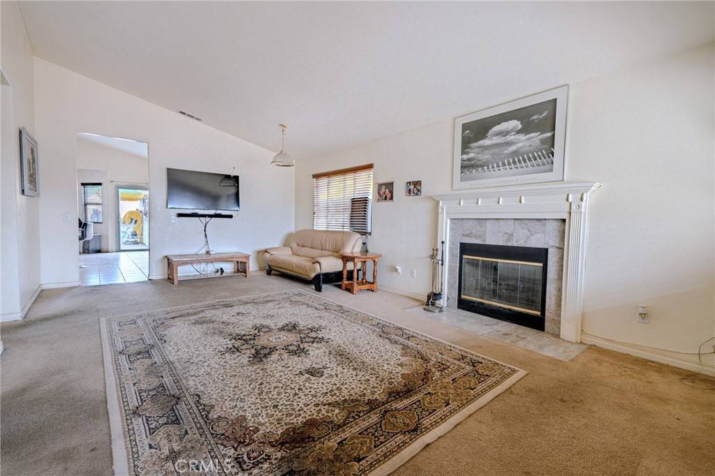Adelanto, CA 92301,14403 Caroline ST