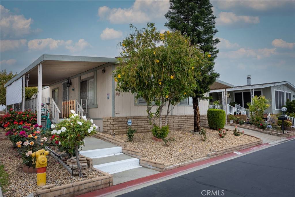 Ontario, CA 91761,1456 E. Philadelphia #302