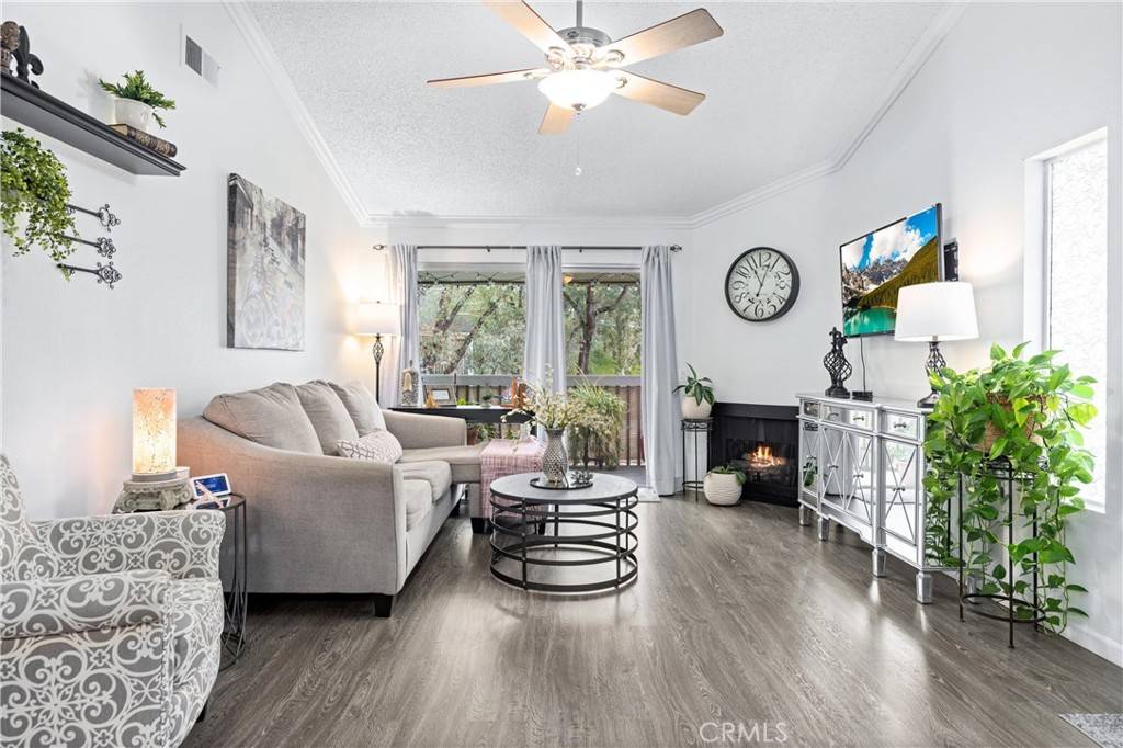 Yorba Linda, CA 92887,5879 Portsmouth RD #250