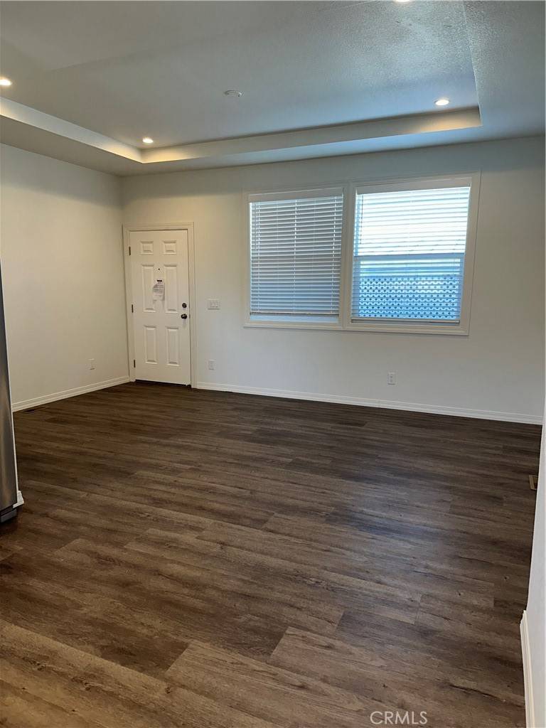 Upland, CA 91786,1565 W Arrow Hwy