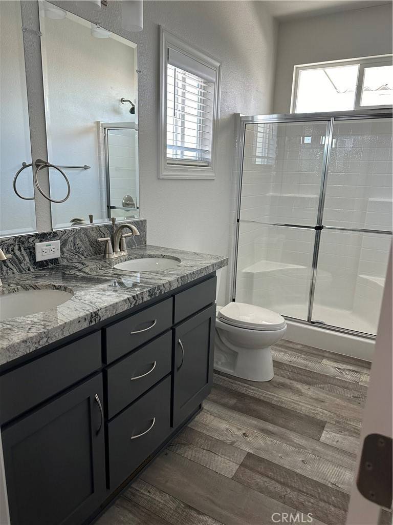 Upland, CA 91786,1565 W Arrow Hwy