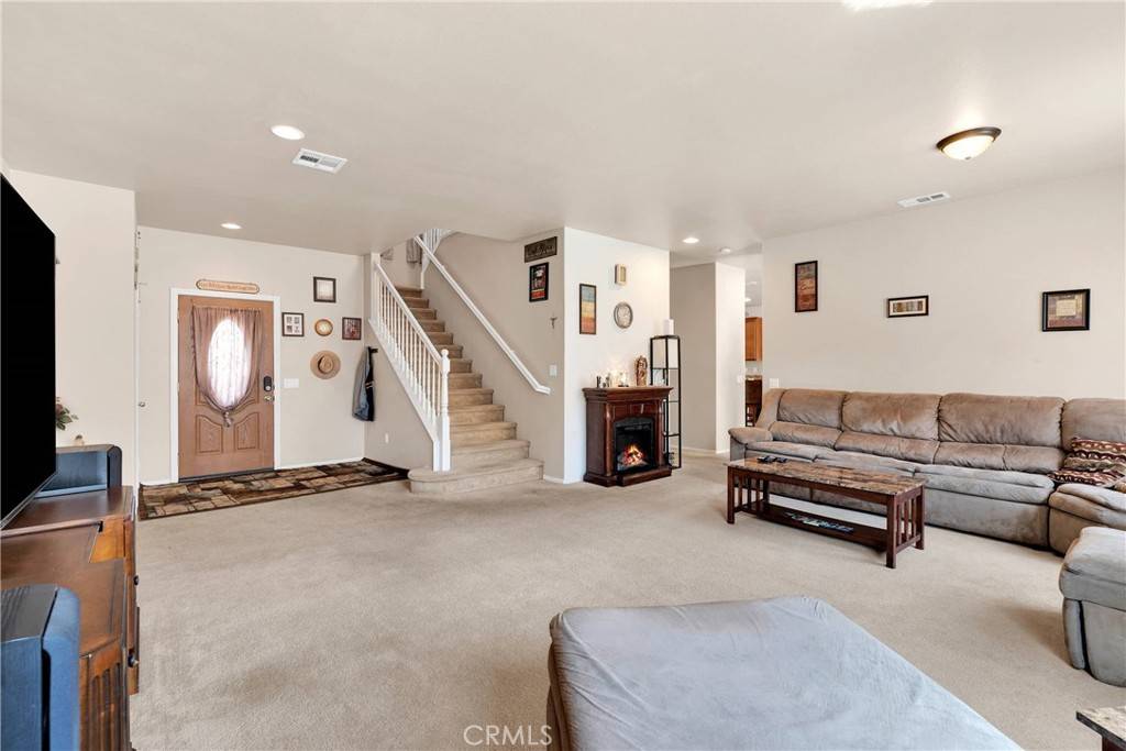 Hesperia, CA 92345,14195 Olive ST