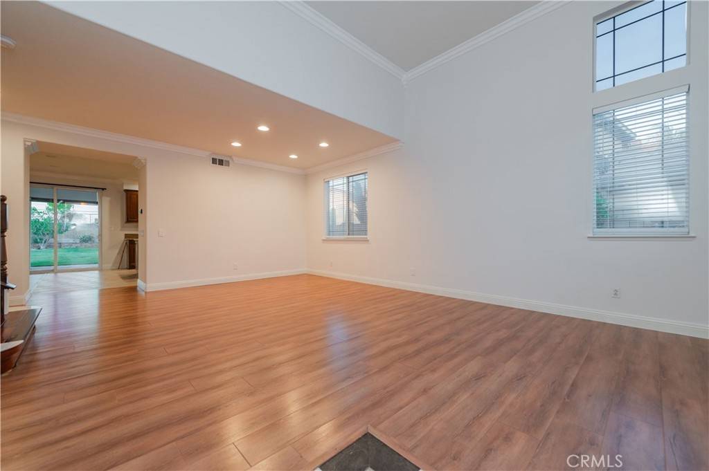 Corona, CA 92880,14275 Pointer LOOP