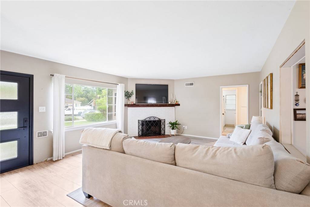 Upland, CA 91786,745 N Laurel AVE