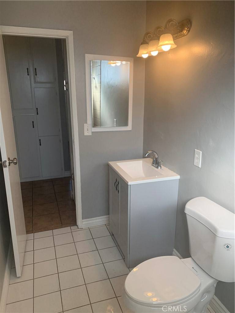 Upland, CA 91786,640 N Third AVE