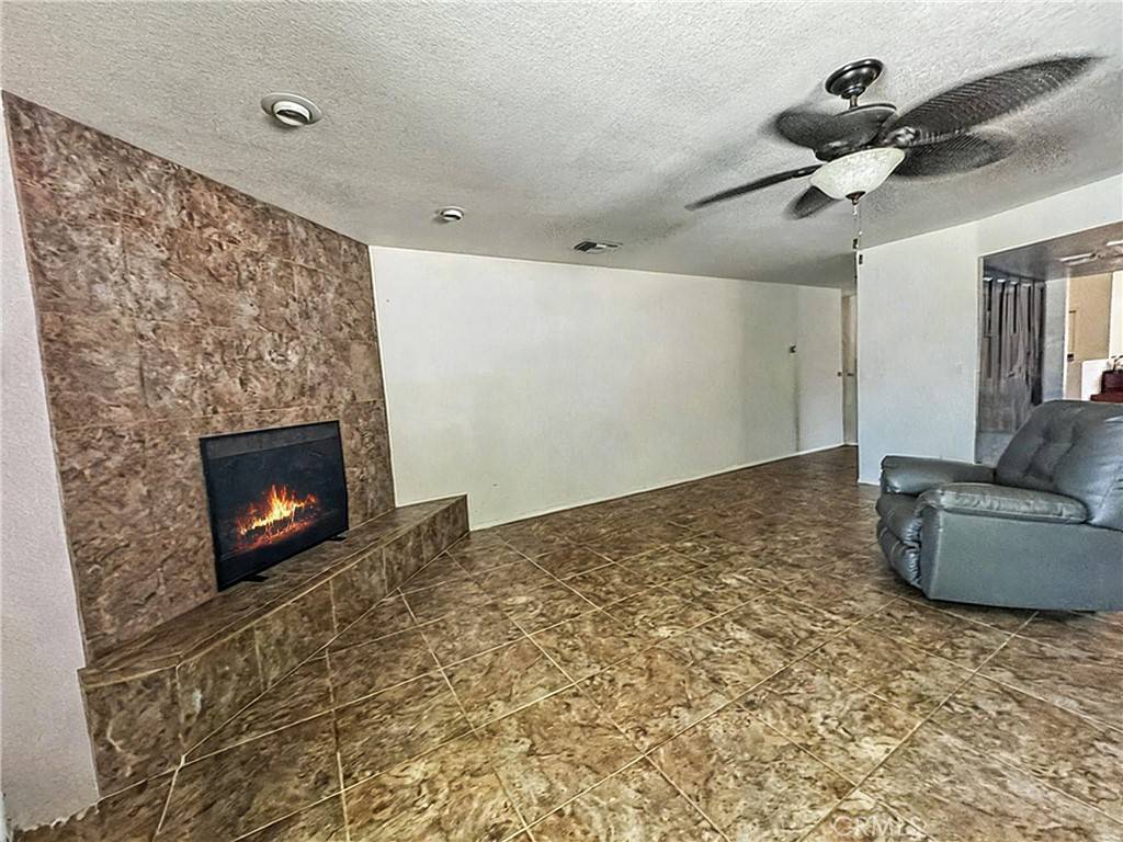 Cathedral City, CA 92234,29540 Avenida La
