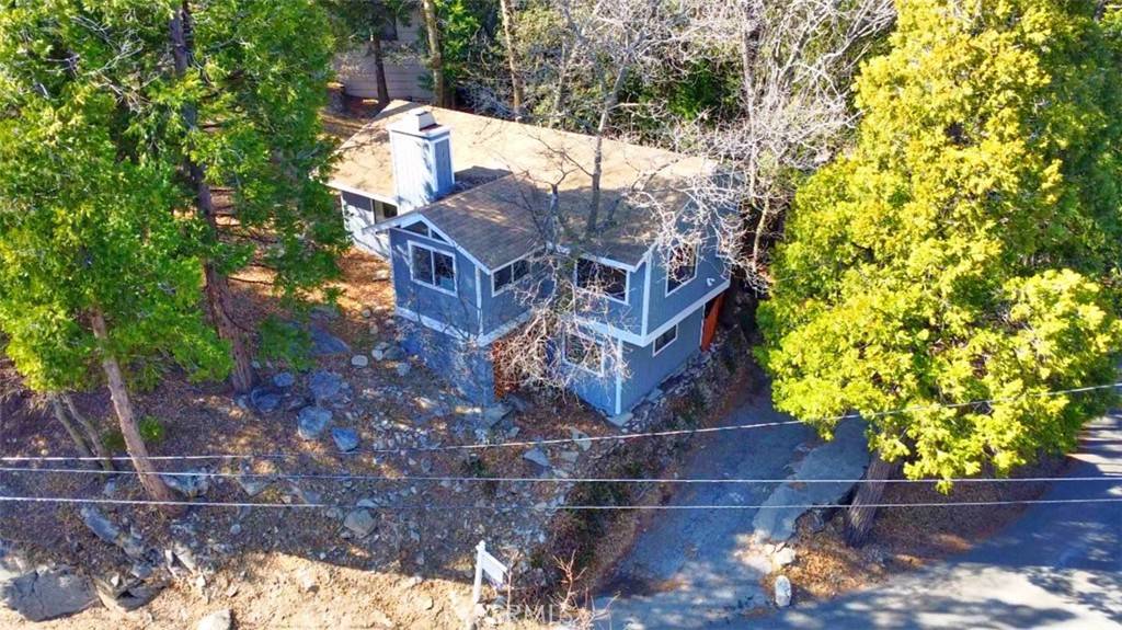 Crestline, CA 92325,462 Shady Dell LN