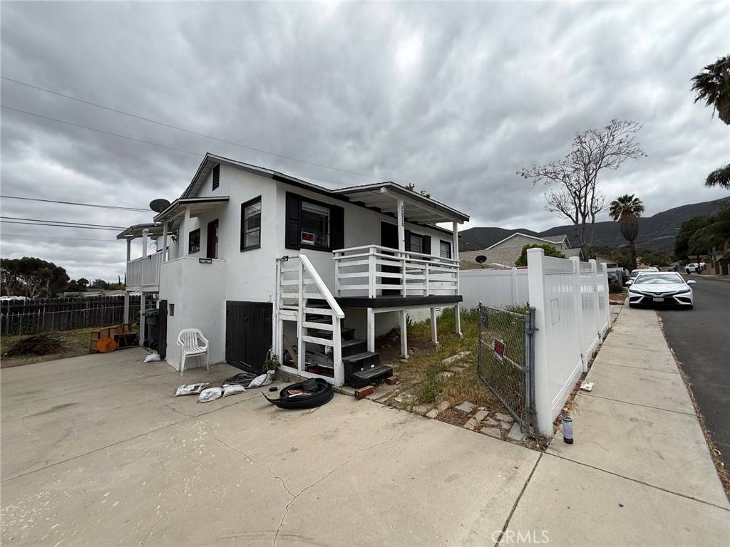 Lake Elsinore, CA 92530,32920 Oleander DR