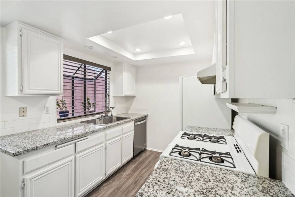 Colton, CA 92324,1251 S Meadow LN #154