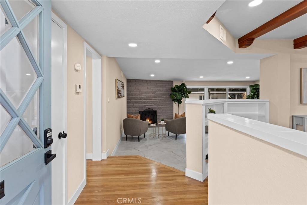 Pomona, CA 91767,348 E La Verne AVE